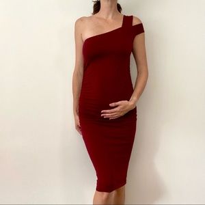 Isabella Oliver maternity bodycon dress